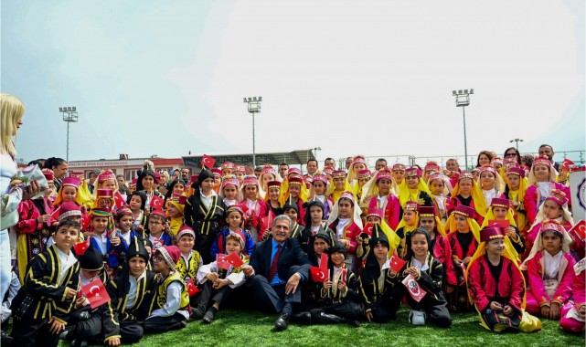 Gemlik’te 1470 Öğrenci Sanatla Buluşuyor