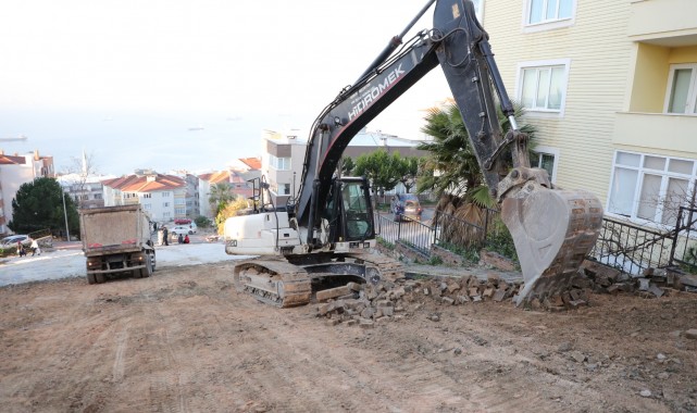 Gemlik’te dört koldan yol atağı