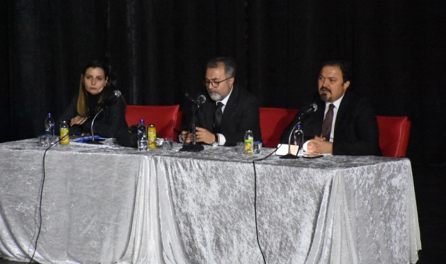 Gemlik’te hukuk konuşuldu