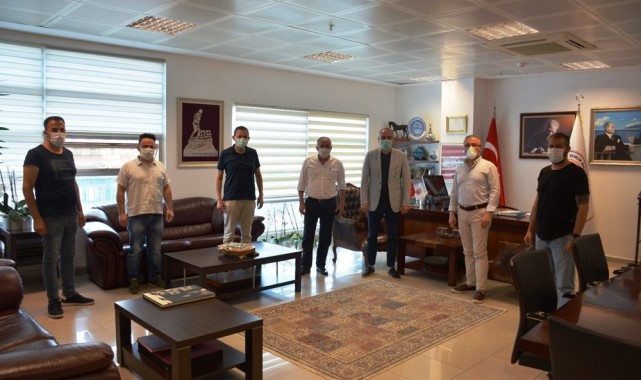 Gemlikli berberler pazar günleri “izin” istedi