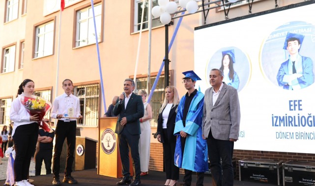 Gemport Gemlik Anadolu Lisesi'nin Mezuniyet Coşkusuna Ortak Olduk