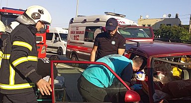 Giresun'da otomobil, minibüse çarptı: 1 ölü, 1 yaralı