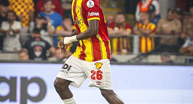 Göztepe'de milli sevinç