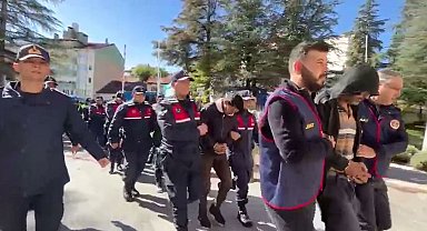 Gündüzleri çobanlık, geceleri de hırsızlık yapıyorlardı ; 9 tutuklama