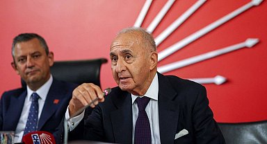 Hikmet Çetin, hastaneye kaldırıldı