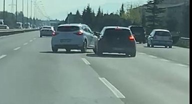 İçerisinde bebek olan aracı sıkıştırıp, makas attı; otomobil ile araçlara çarptı