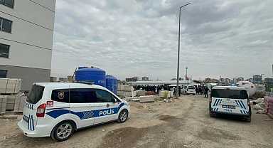 İnşaat şantiyesinde sopalı, bıçaklı kavga: 4 yaralı