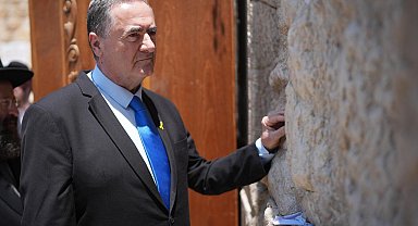 İsrail Savunma Bakanı Katz: Orduya göreve hazır olması talimatını verdim