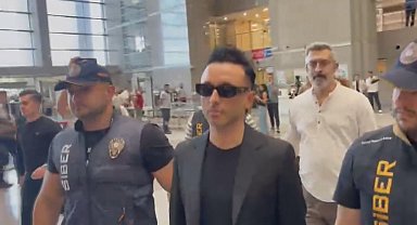 İstanbul - 'Perperişan' şarkı sözlerine yönelik soruşturmada Mabel Matiz'e 3 yıla kadar hapis talebi