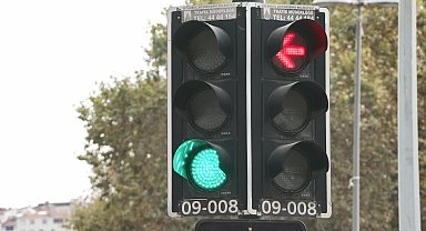 İstanbul- Aracından inene 180 bin, ambulansa yol vermeyene 46 bin lira ceza geliyor