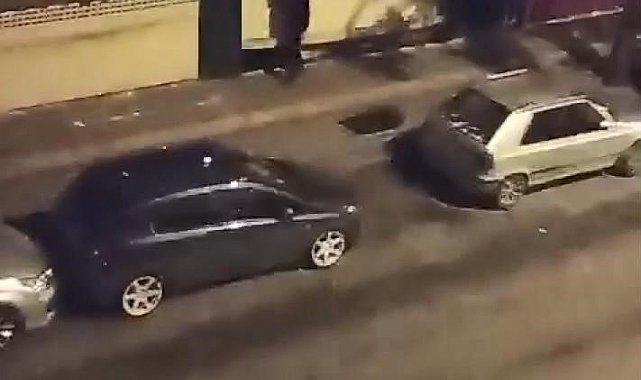 İstanbul - Bahçelievler'de dakikalar içinde kuyumcudan 3 kilogram altın çalan şüpheliler kamerada