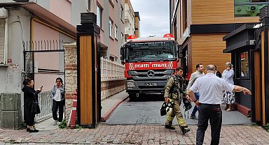 İstanbul- Bakırköy'de okulun sistem odasında çıkan yangın söndürüldü