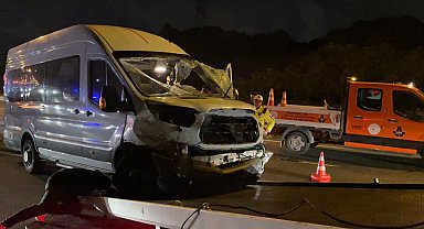 İstanbul - Beykoz'da servis minibüsü devrildi: 3 yaralı