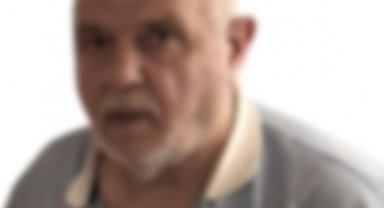 İstanbul - Beyoğlu'nda termos içinde uyuşturucu satan 'Bastonlu dede' lakaplı şüpheli tutuklandı