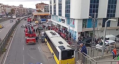 İstanbul - Çekmeköy'de otobüs durağa girdi; yaralılar var - 3 Ek bilgi ve fotoğraflarla