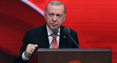 Cumhurbaşkanı Erdoğan, Tufan Erhürman'ı tebrik etti