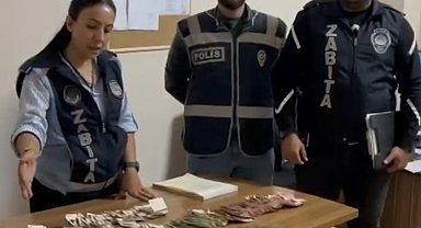 İstanbul- Esenyurt'ta gözaltına alınan dilencinin üzerinden 67 adet çeyrek altın çıktı