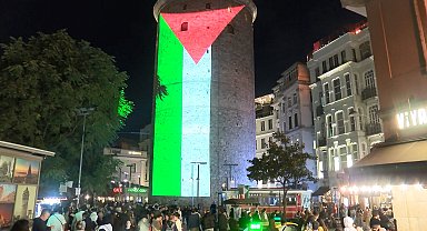 İstanbul - Galata Kulesi'ne Filistin Bayrağı yansıtıldı