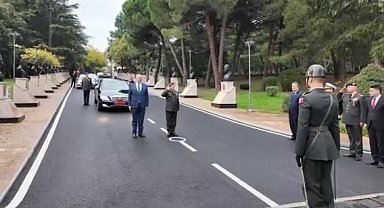 İstanbul- Genelkurmay Başkanı Bayraktaroğlu, MSÜ Harp Enstitüleri Eğitim Öğretim Yılı Açılış Töreni'ne katıldı