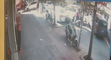 İstanbul- Güngören'de arızalanan otomobilini kontrol ederken 2 araç arasında sıkıştı