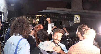 İstanbul - İşlemleri biten aktivistler Adli Tıp Kurumu'ndan ayrıldı