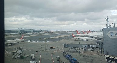 İstanbul- İstanbul Havalimanı'nda uçuşlara rüzgar engeli