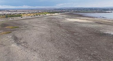İstanbul- İstanbul'un barajlarında doluluk oranı yüzde 25'in altına düştü