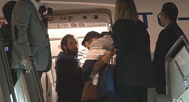 İstanbul - Küresel Sumud Filosu teknelerinde alıkonulan 20 kişi İstanbul'a geldi -1