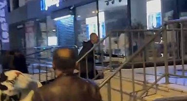 İstanbul - Maltepe'de devrettiği kuaför salonuna pompalı tüfekle ateş açtı