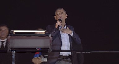 İstanbul - Özgür Özel Sarıyer'de konuştu