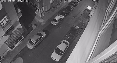 İstanbul - Sultangazi'de balkondan düşen kadın ağır yaralandı; eşi tutuklandı