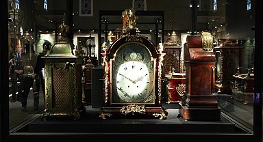 İstanbul - Topkapı Sarayı'nın dünyaca ünlü saat koleksiyonu gün yüzüne çıkıyor