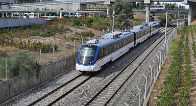 İzmir'de Büyükşehir Belediye Meclisinde İZBAN'a zam kararı