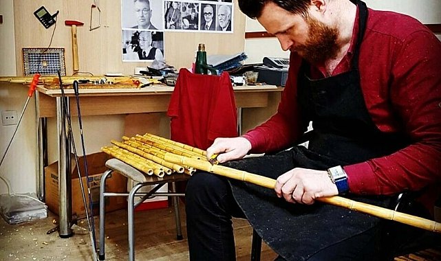 İzmirli neyzen, 8 yaşında gönül verdiği neyi 19 yıldır üretiyor