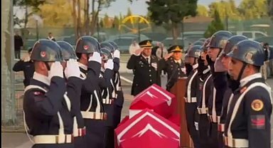 Jandarma aracı otomobille çarpıştı: 2 şehit