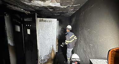 Karabük'te apartmanda yangın; 5 kişi dumandan etkilendi