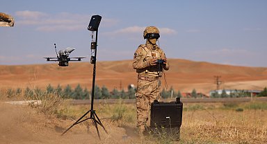 KarguFPV, zırhlı aracı tam isabetle vurdu