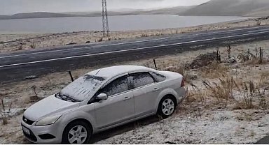 Kars ve Ardahan'da kar yağışı etkili oldu