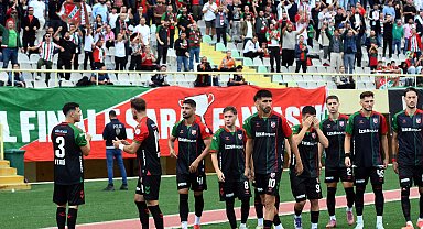 Karşıyaka kahroldu