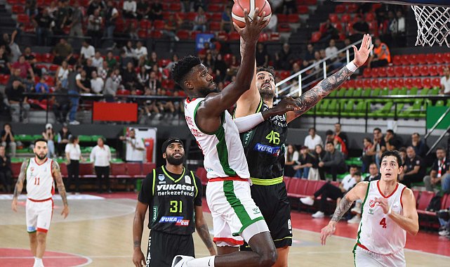 Karşıyaka potada zorlu deplasmanda