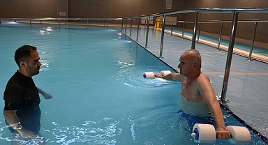 Kazada yaralanıp, yürüme yetisini kaybetti; şifayı İzmir'de buldu