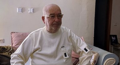 Kendi selasını okuttu