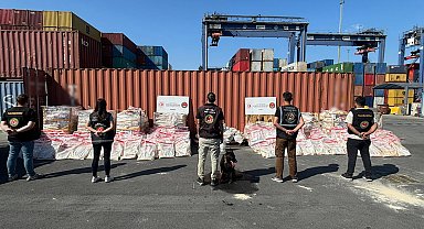 Konteynerde 1,7 ton fosil ununa emdirilmiş kokain ele geçirildi