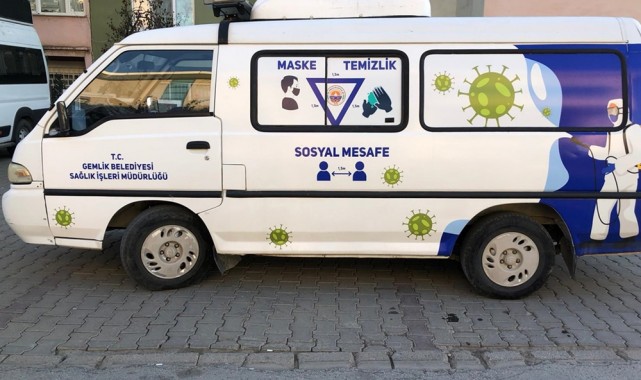 Korona savaşçıları Gemlik sokaklarında