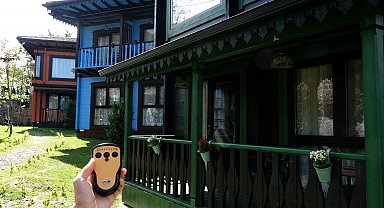 Köy yaşantısına teknolojik dokunuş; evler 360 derece dönüyor