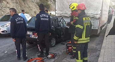 Kuşadası'nda 1 kişinin öldüğü kaza kamerada