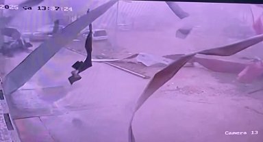 Lisenin çatısının uçtuğu anlar kamerada