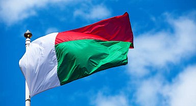 Madagaskar'da ordu yönetime el koydu