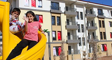 Malatya'da 1130 depremzede daha yuvasına kavuştu