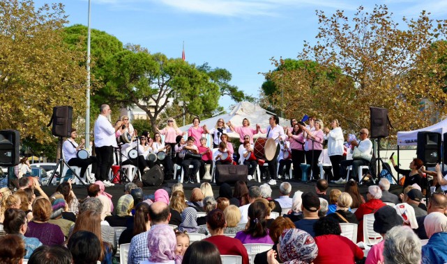 Meme Kanseri Farkındalık Ayı’nda anlamlı etkinlik